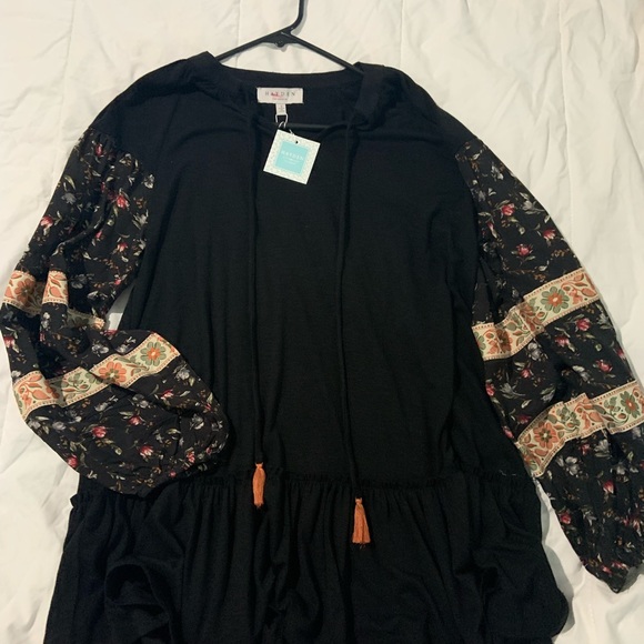 Hayden Boho Tunic - Picture 2 of 7